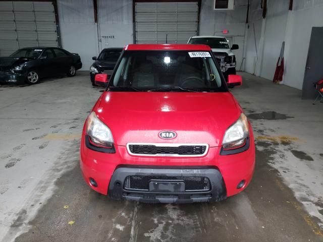 Photo 8 VIN: KNDJT2A24A7068642 - KIA SOUL + 