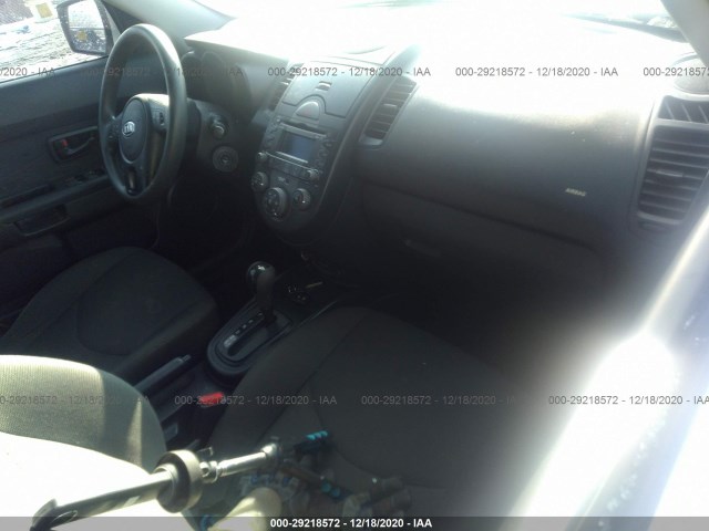 Photo 4 VIN: KNDJT2A24A7095596 - KIA SOUL 