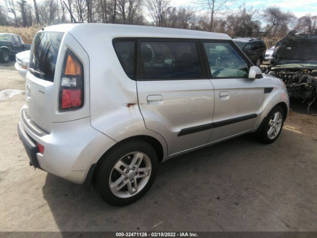 Photo 3 VIN: KNDJT2A24A7104443 - KIA SOUL 