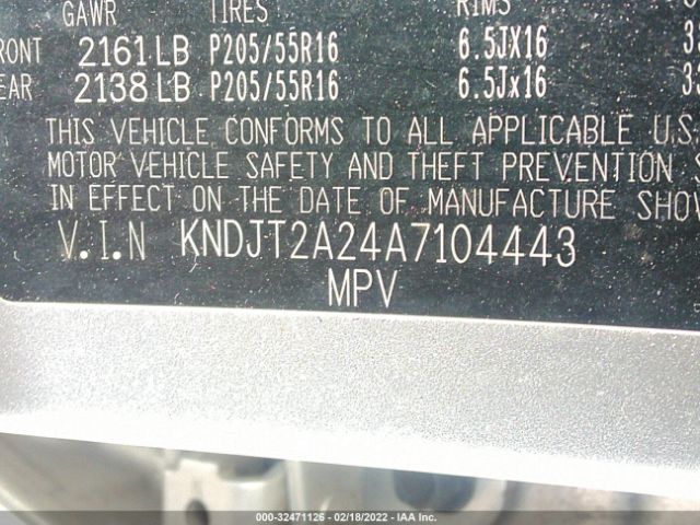 Photo 8 VIN: KNDJT2A24A7104443 - KIA SOUL 