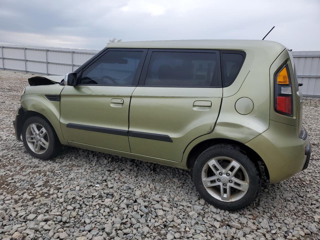 Photo 1 VIN: KNDJT2A24A7107276 - KIA SOUL 