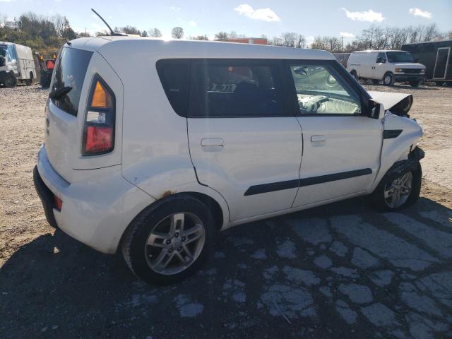 Photo 2 VIN: KNDJT2A24A7138818 - KIA SOUL + 