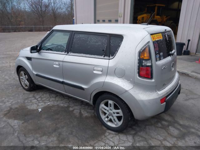 Photo 2 VIN: KNDJT2A24A7166103 - KIA SOUL 