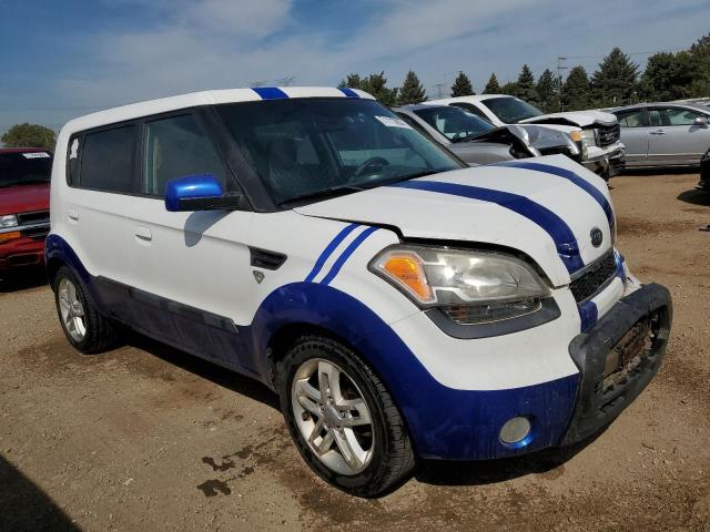 Photo 3 VIN: KNDJT2A24A7703178 - KIA SOUL + 