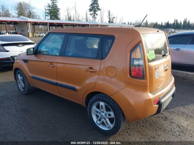 Photo 2 VIN: KNDJT2A24B7198051 - KIA SOUL 