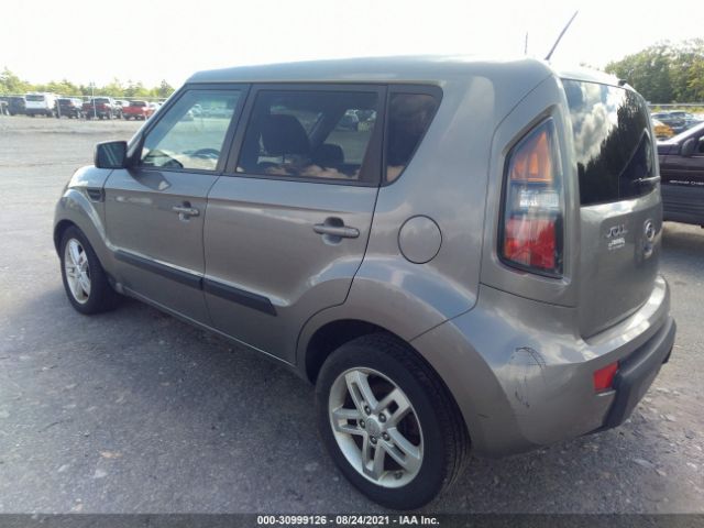 Photo 2 VIN: KNDJT2A24B7214667 - KIA SOUL 