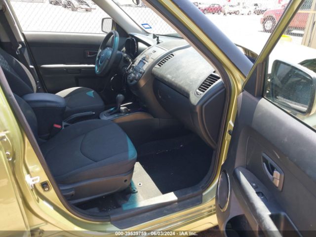 Photo 4 VIN: KNDJT2A24B7249712 - KIA SOUL 