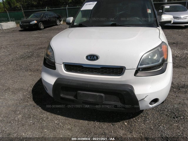 Photo 5 VIN: KNDJT2A24B7265182 - KIA SOUL 