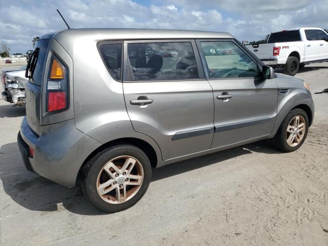 Photo 2 VIN: KNDJT2A24B7272391 - KIA SOUL + 