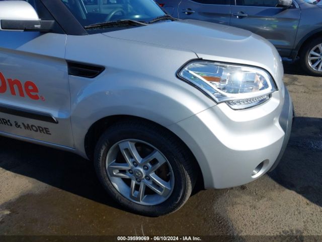 Photo 5 VIN: KNDJT2A24B7276568 - KIA SOUL 