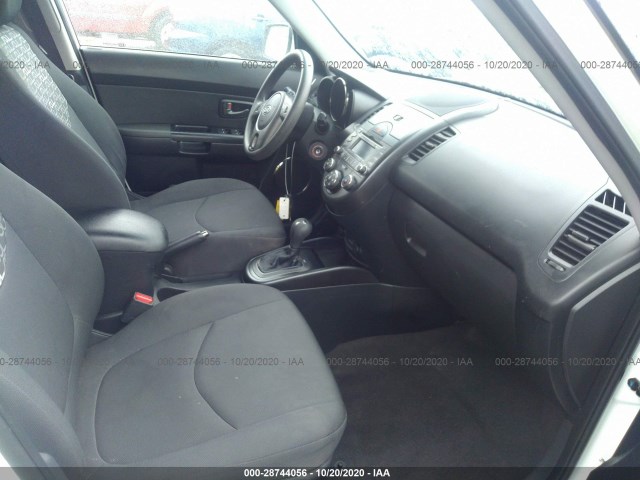 Photo 4 VIN: KNDJT2A24B7295119 - KIA SOUL 