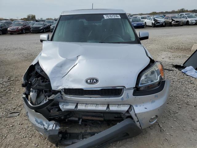 Photo 4 VIN: KNDJT2A24B7704557 - KIA SOUL + 