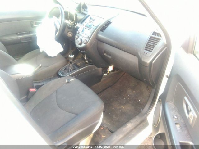 Photo 4 VIN: KNDJT2A24B7710732 - KIA SOUL 