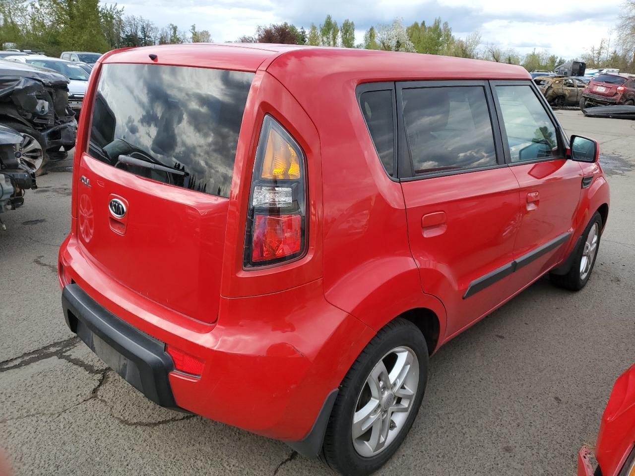 Photo 2 VIN: KNDJT2A25A7041000 - KIA SOUL 