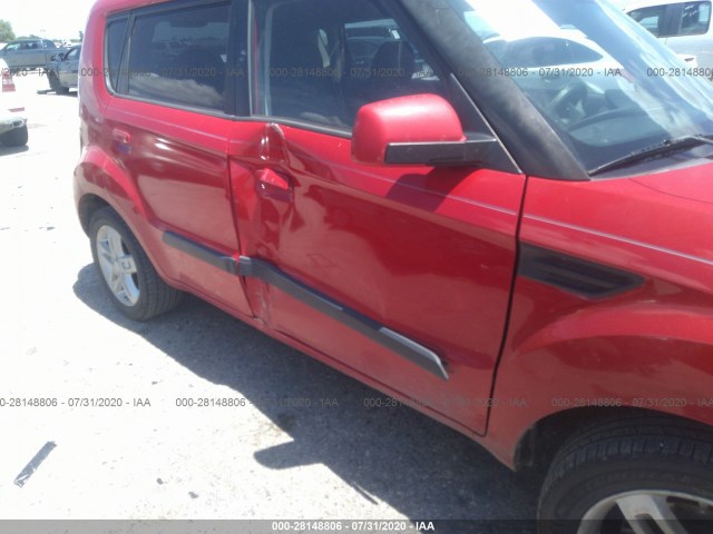 Photo 5 VIN: KNDJT2A25A7070240 - KIA SOUL 