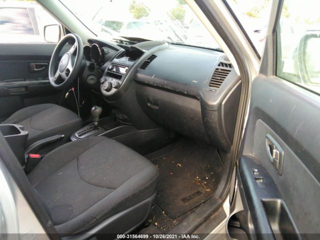 Photo 4 VIN: KNDJT2A25A7129013 - KIA SOUL 