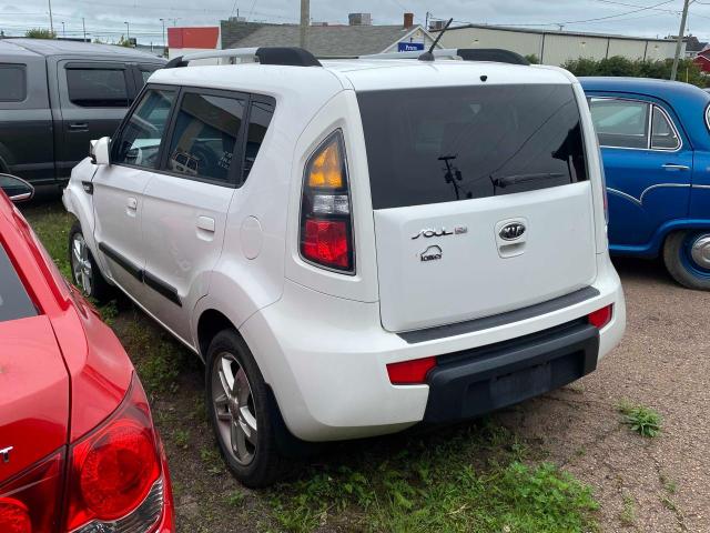 Photo 2 VIN: KNDJT2A25A7149973 - KIA SOUL + 