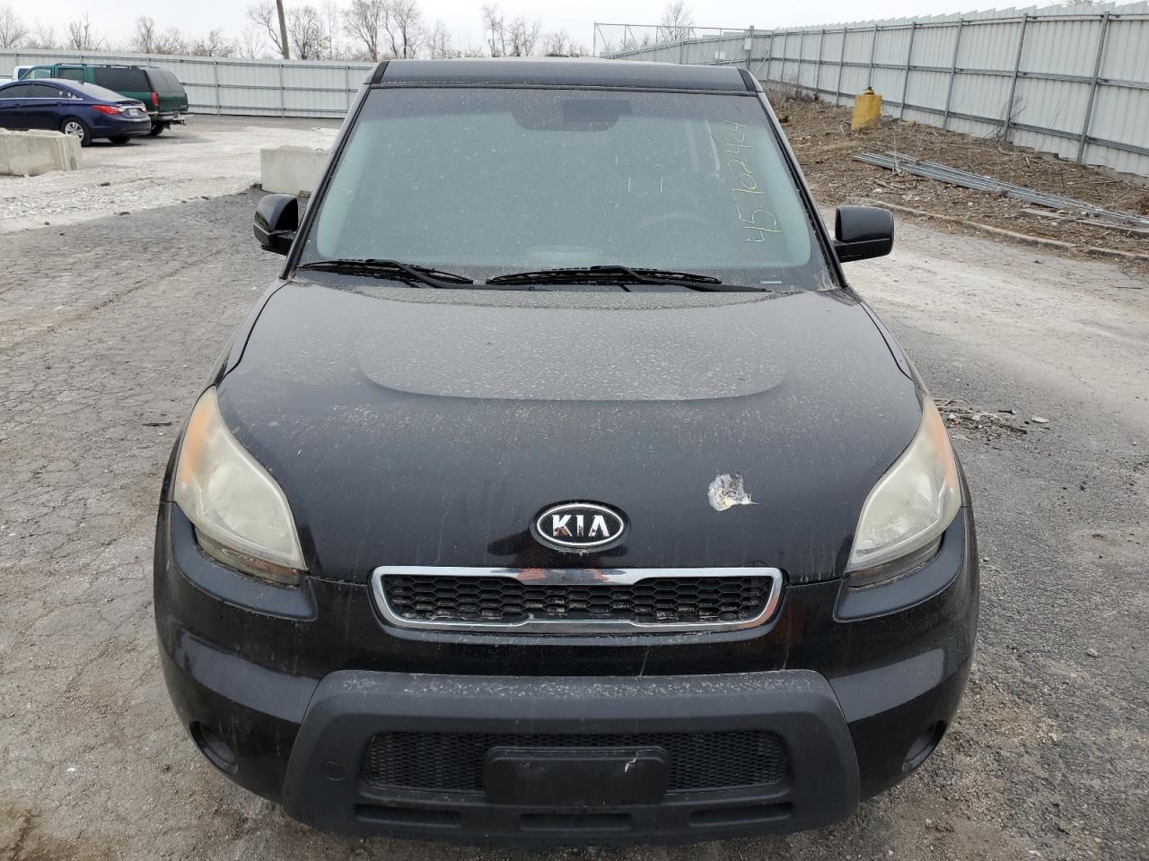 Photo 4 VIN: KNDJT2A25B7209963 - KIA SOUL 