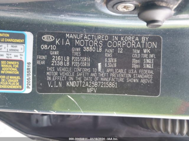 Photo 8 VIN: KNDJT2A25B7215861 - KIA SOUL 