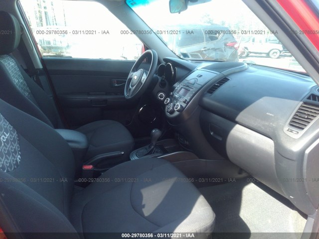 Photo 4 VIN: KNDJT2A25B7243269 - KIA SOUL 