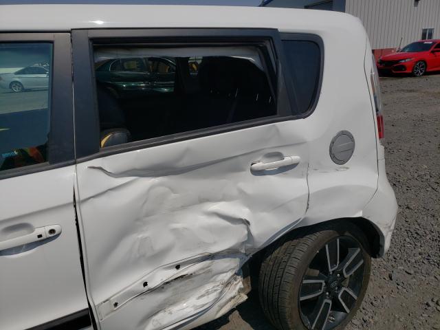 Photo 8 VIN: KNDJT2A25B7263439 - KIA SOUL 