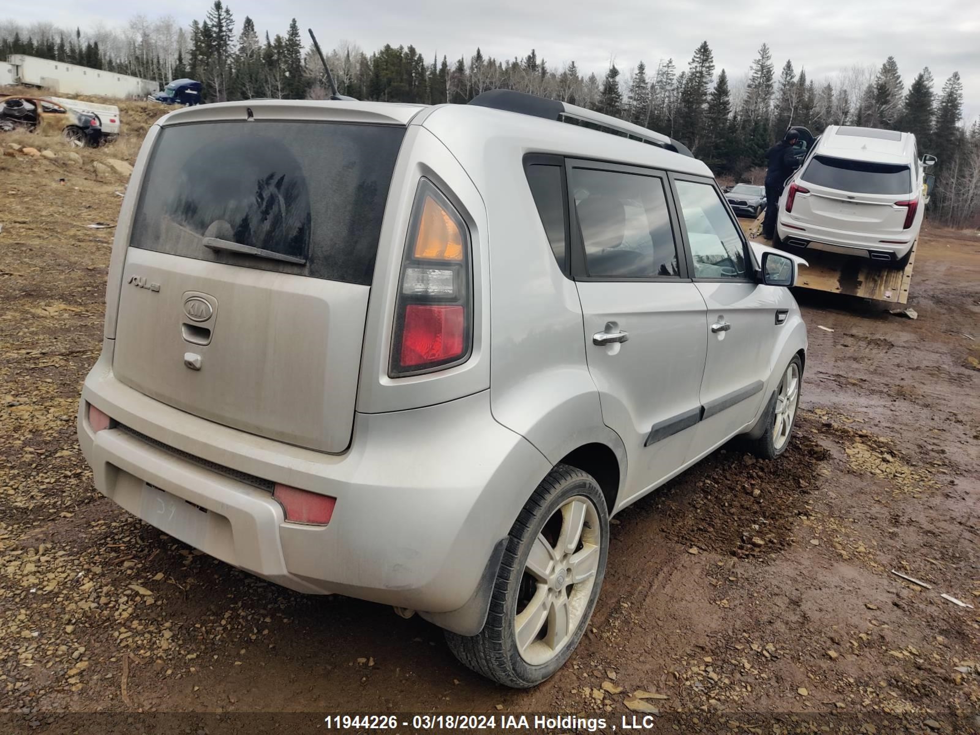 Photo 4 VIN: KNDJT2A25B7309044 - KIA SOUL 