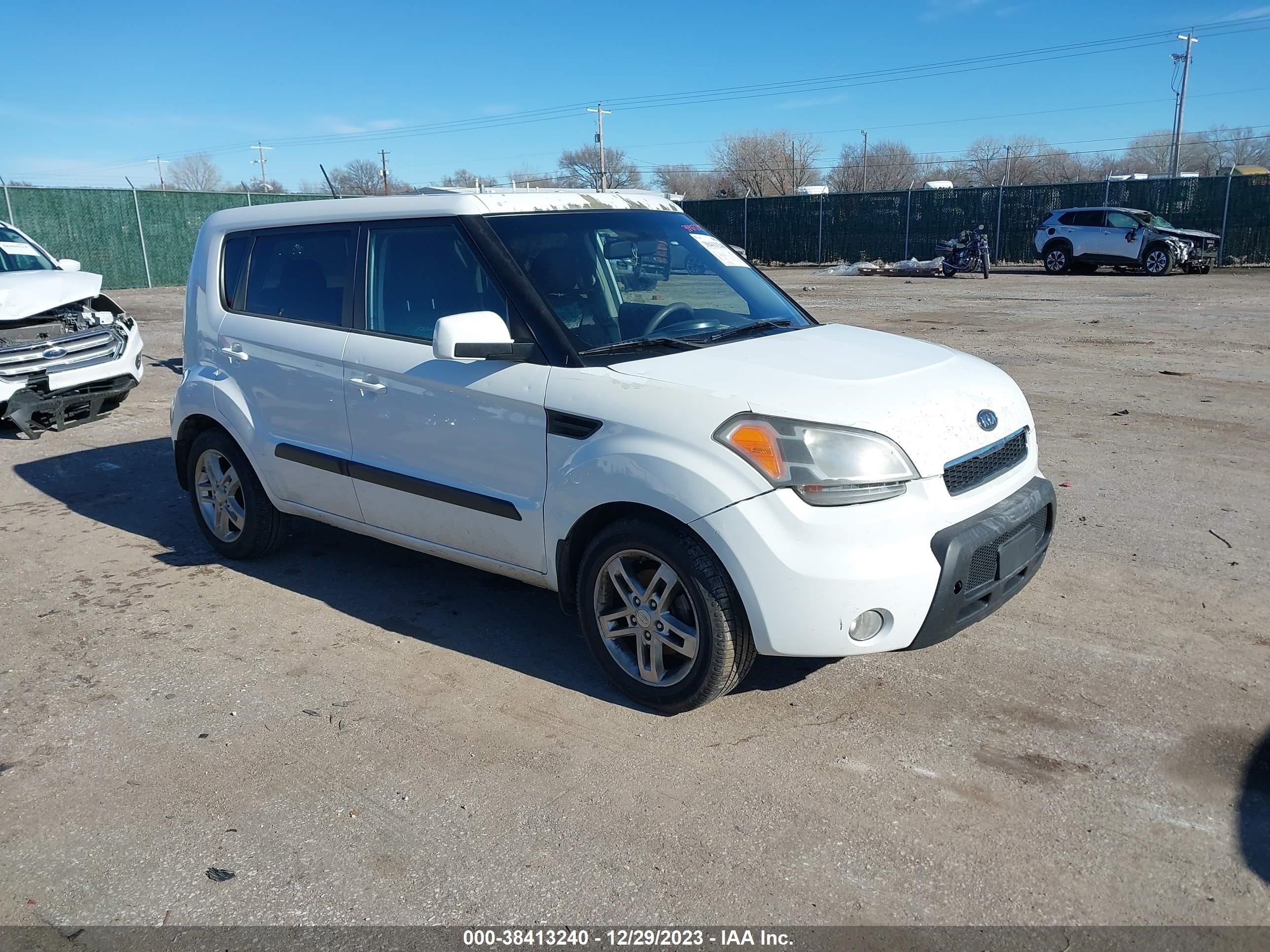 Photo 0 VIN: KNDJT2A25B7313322 - KIA SOUL 