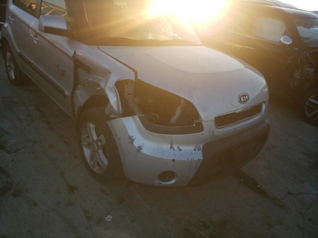 Photo 8 VIN: KNDJT2A25B7706608 - KIA SOUL + 