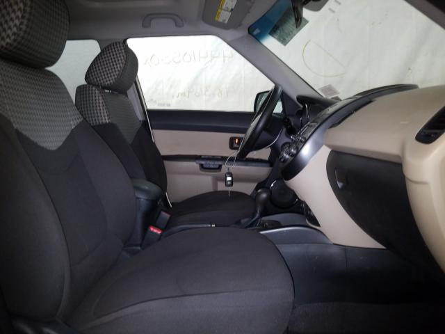 Photo 4 VIN: KNDJT2A25B7729953 - KIA SOUL + 