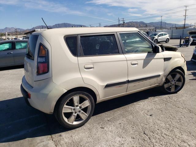 Photo 2 VIN: KNDJT2A26A7032323 - KIA SOUL 