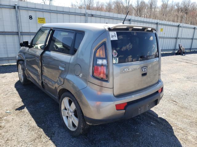 Photo 2 VIN: KNDJT2A26A7047565 - KIA SOUL + 