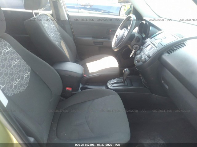 Photo 4 VIN: KNDJT2A26A7049364 - KIA SOUL 