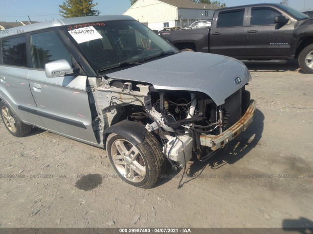 Photo 5 VIN: KNDJT2A26A7085748 - KIA SOUL 