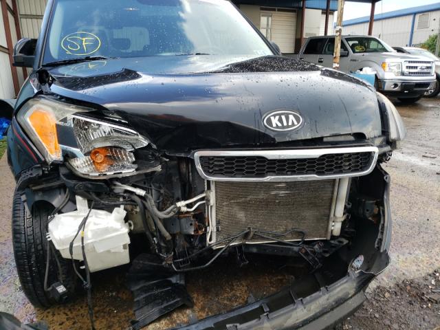 Photo 8 VIN: KNDJT2A26A7112298 - KIA SOUL + 