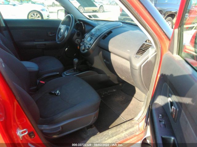 Photo 4 VIN: KNDJT2A26A7160853 - KIA SOUL 