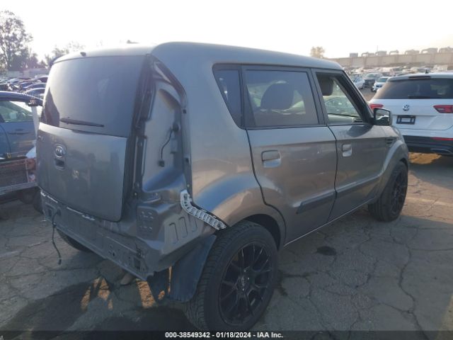 Photo 3 VIN: KNDJT2A26A7178818 - KIA SOUL 