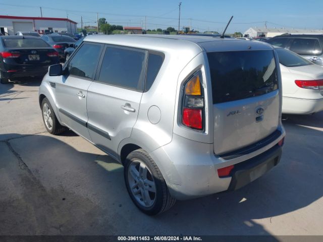 Photo 2 VIN: KNDJT2A26B7302524 - KIA SOUL 