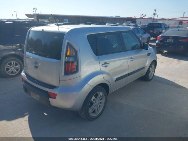 Photo 3 VIN: KNDJT2A26B7302524 - KIA SOUL 