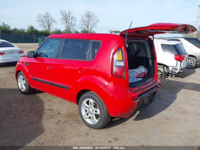 Photo 2 VIN: KNDJT2A26B7307934 - KIA SOUL 