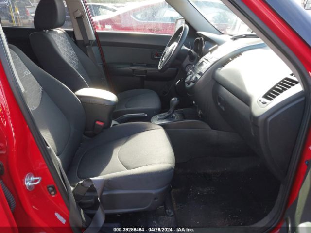 Photo 4 VIN: KNDJT2A26B7307934 - KIA SOUL 