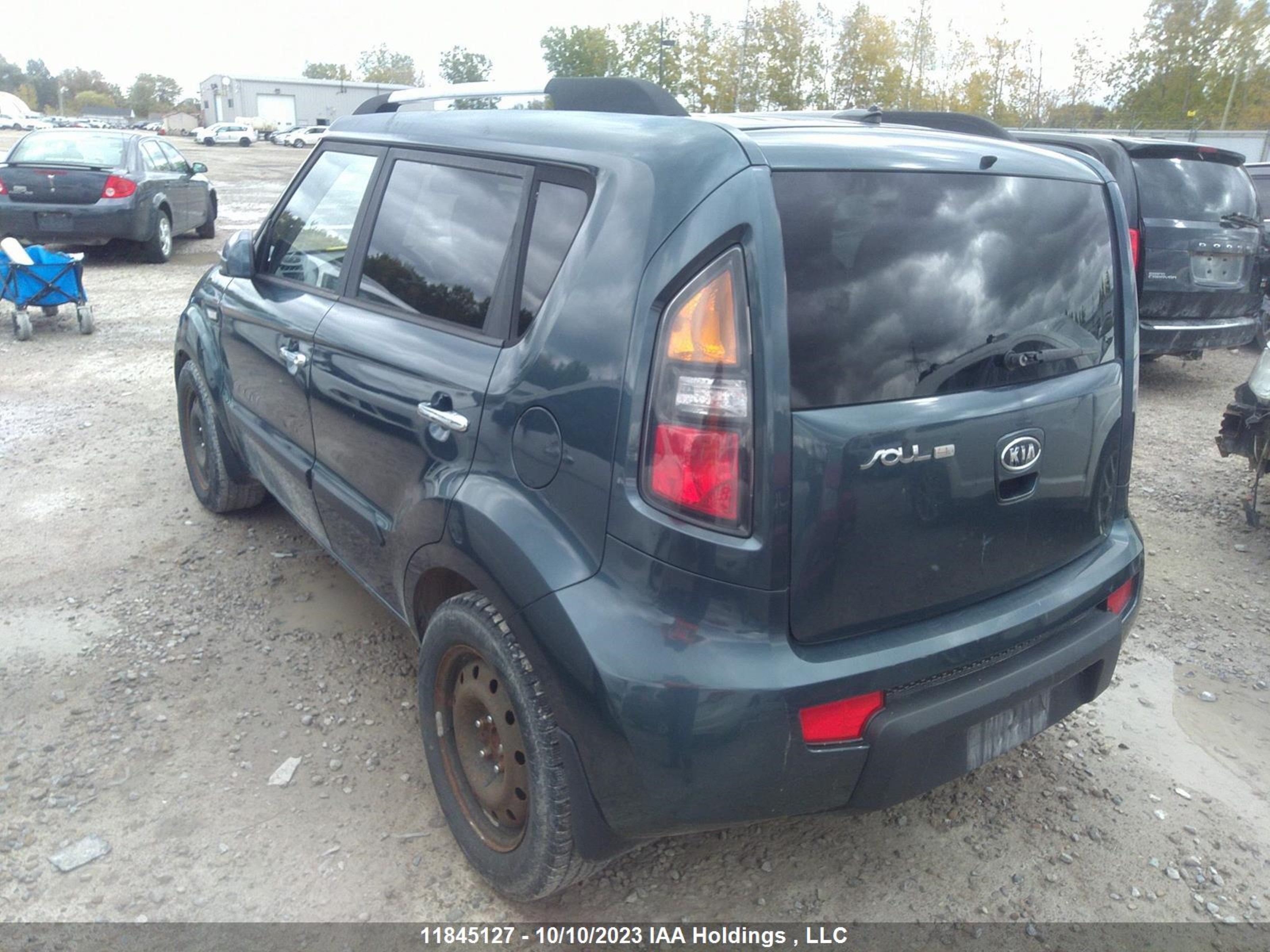 Photo 2 VIN: KNDJT2A26B7326600 - KIA SOUL 