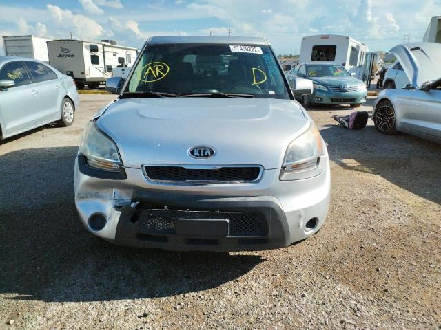 Photo 8 VIN: KNDJT2A26B7705967 - KIA SOUL + 