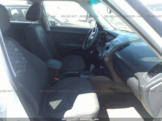 Photo 4 VIN: KNDJT2A26B7709131 - KIA SOUL 