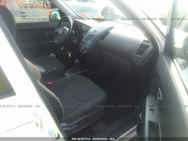 Photo 4 VIN: KNDJT2A26B7710652 - KIA SOUL 