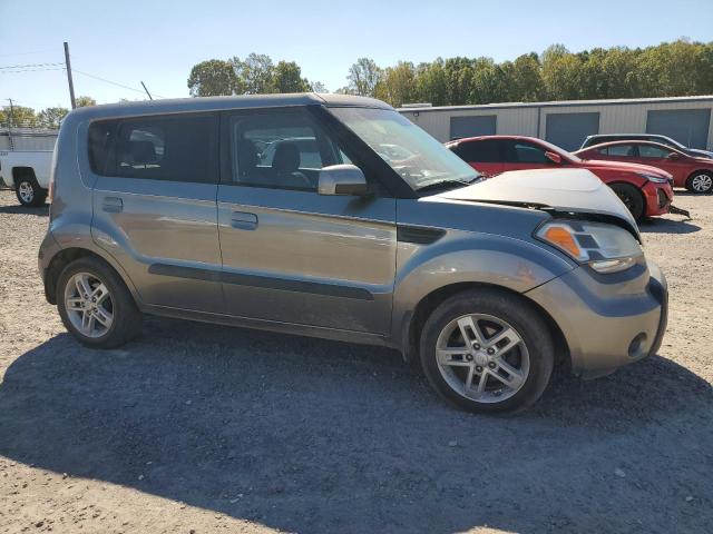 Photo 3 VIN: KNDJT2A27A7029186 - KIA SOUL + 