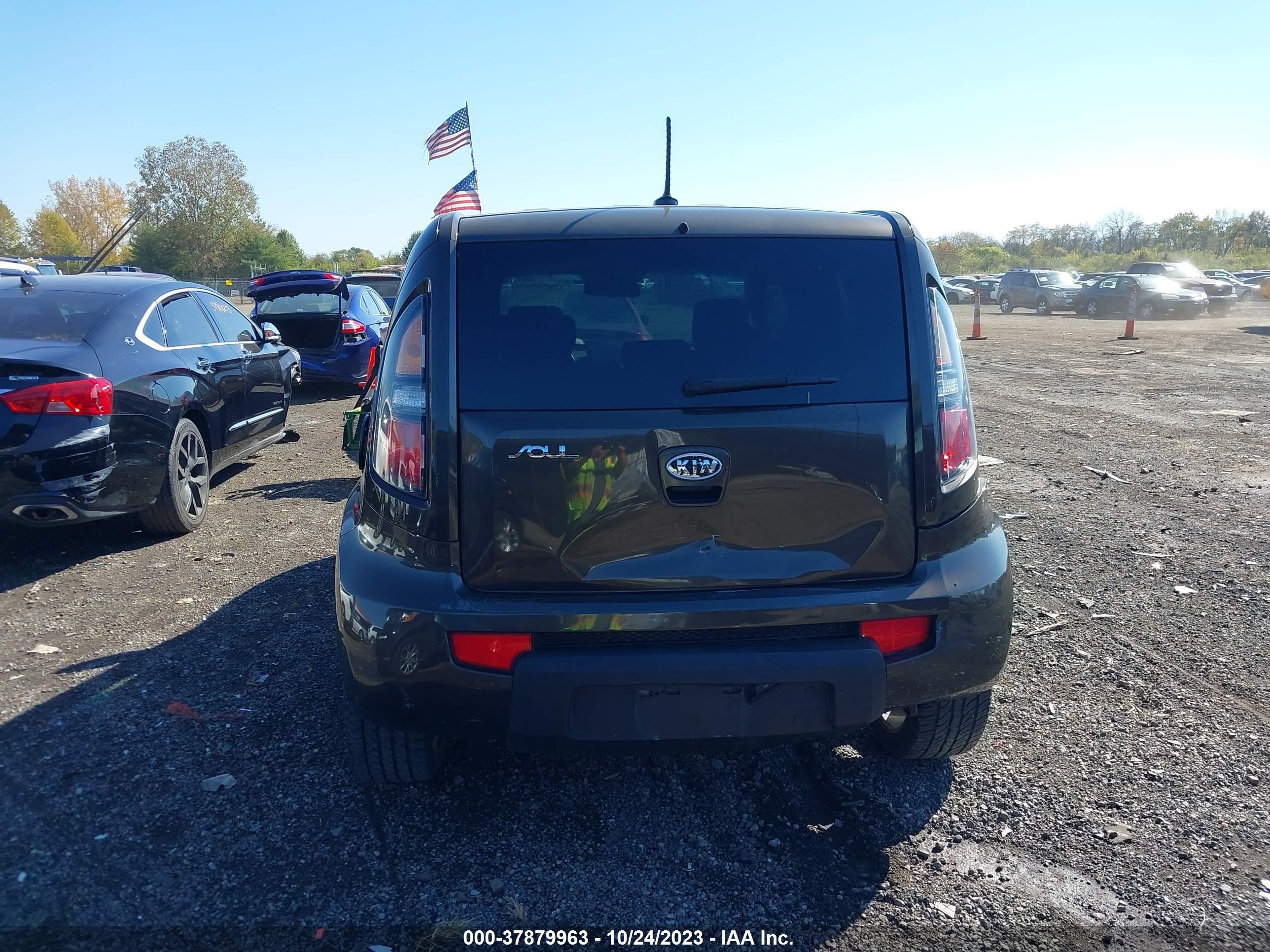 Photo 16 VIN: KNDJT2A27A7032962 - KIA SOUL 