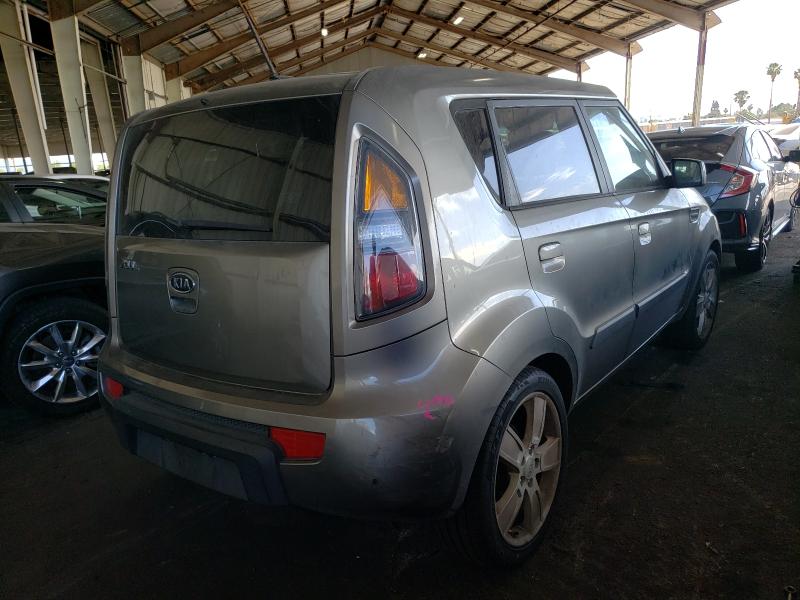 Photo 3 VIN: KNDJT2A27A7058235 - KIA SOUL + 