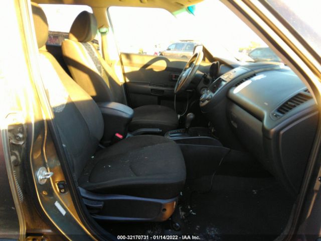 Photo 4 VIN: KNDJT2A27A7062401 - KIA SOUL 