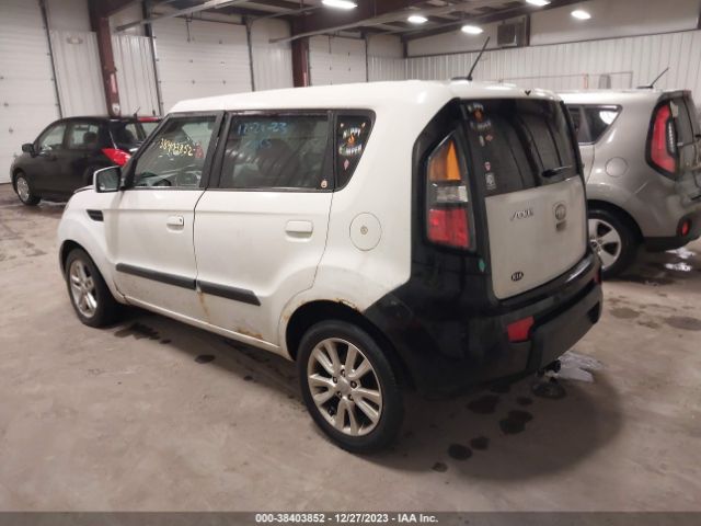 Photo 2 VIN: KNDJT2A27A7082731 - KIA SOUL 