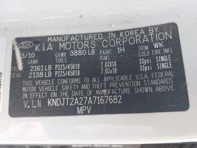 Photo 8 VIN: KNDJT2A27A7167682 - KIA SOUL 